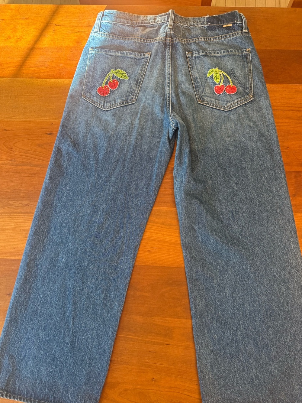 MOTHER THE DODGER ANKLE GREEN THUMB Cherry Embroidered jeans size 30 EUC - Picture 2 of 10